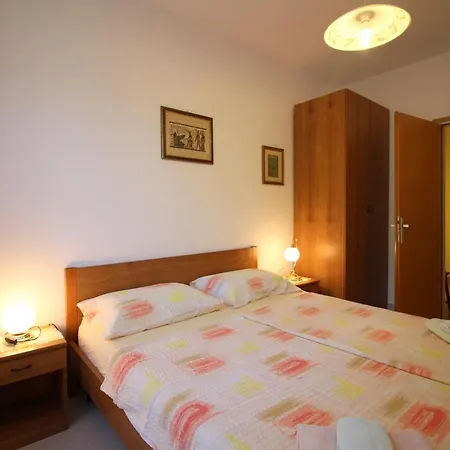 In Porec/istrien 9872 Apartment *
